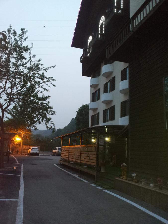 Garden Hotel Uijeongbu Extérieur photo